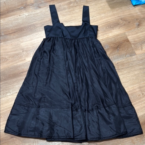 Dkny Dresses & Skirts - DKNY Black Sleeveless Square-Neck Midi Dress
